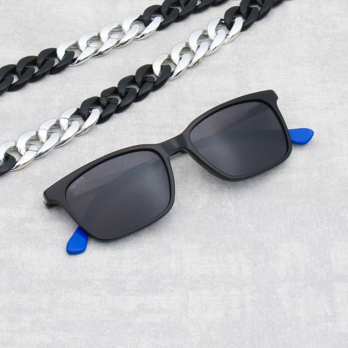 Polarized Wayfarer Sunglasses | SQUARO Wholesale Sunglasses